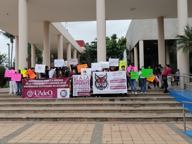 Exigen Congreso reforme ley orgánica de la UADEO