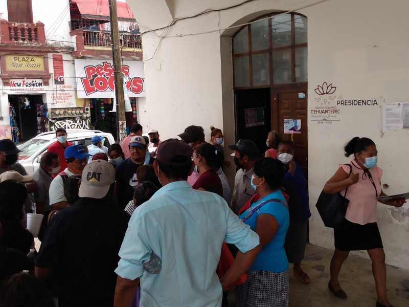 Exigen cubrir adeudo a CFE para no quedarse sin agua