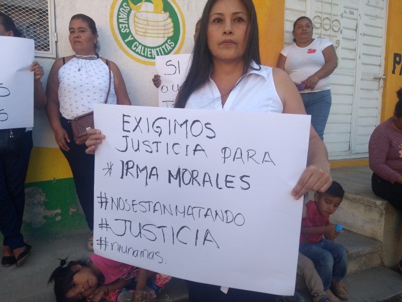 Exigen esclarecimiento de feminicidio de Irma Morales