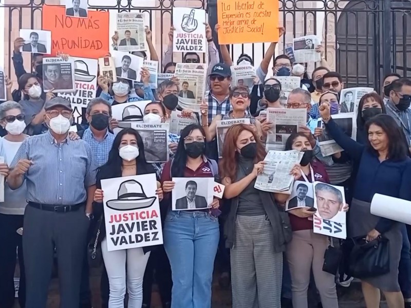 Exigen justicia periodistas sinaloenses por asesinato de Luis Enrique Ramírez