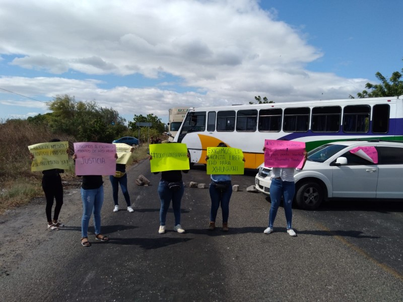 Exigen libertad de mujer zapoteca recluida en Tanivet