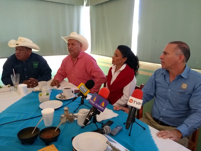 Exigen productores del Sur presa Santa María