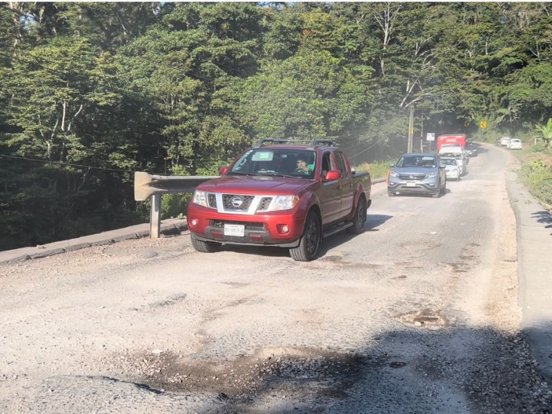 Exigen rehabilitación del puente del Diablo