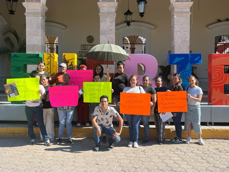Exigen transparencia en entrega de casas del Bienestar en El Fuerte