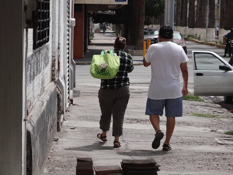 Existe rezago en infraestructura para peatones