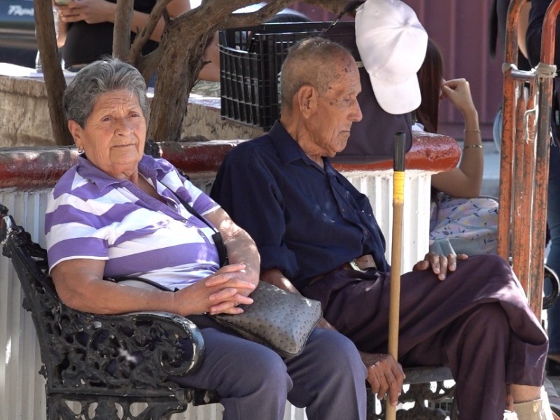 Existen más de 17 millones de adultos mayores en México