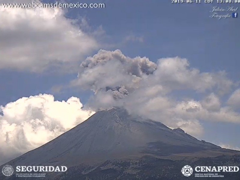 Explosión de moderada intensidad en el Popocatépetl