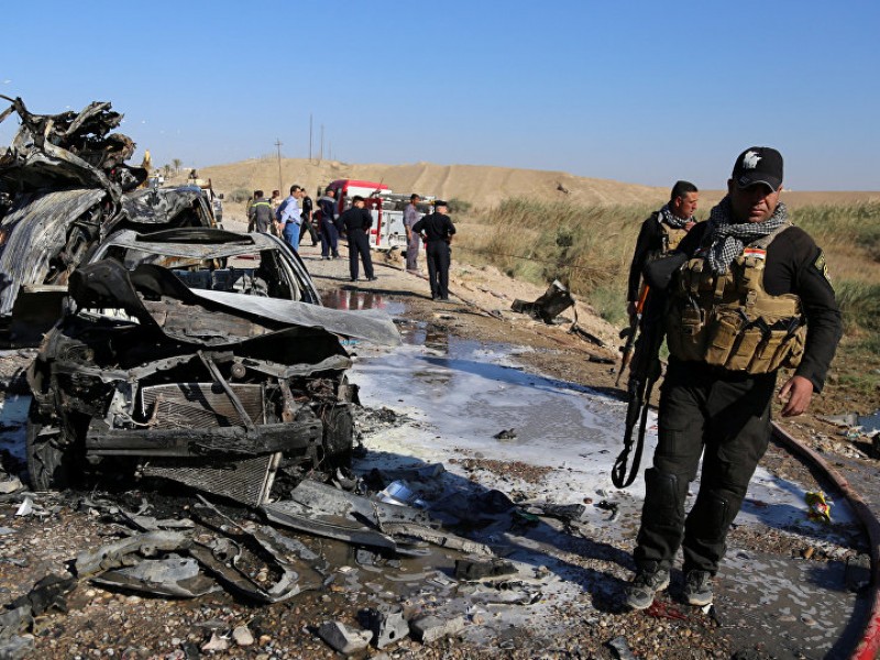 Explota coche bomba frente a restaurante en Irak