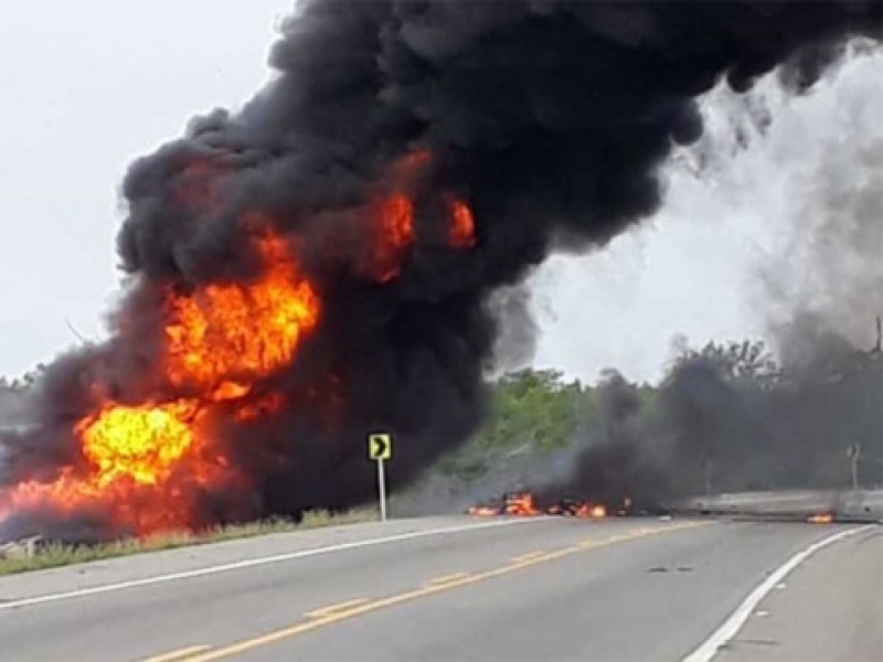 Explosión de pipa en Colombia deja 7 muertos