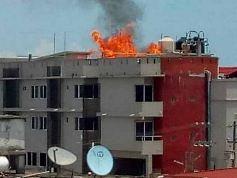 Explota tanque de gas en hotel de Tecolutla