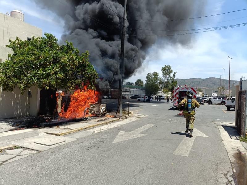 Explota transformador al interior de la Fiscalía General de Nayarit