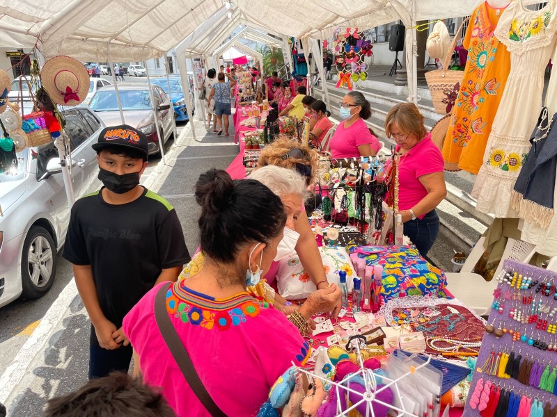 Expo Mujer Emprendedora con buena respuesta en Tuxpan