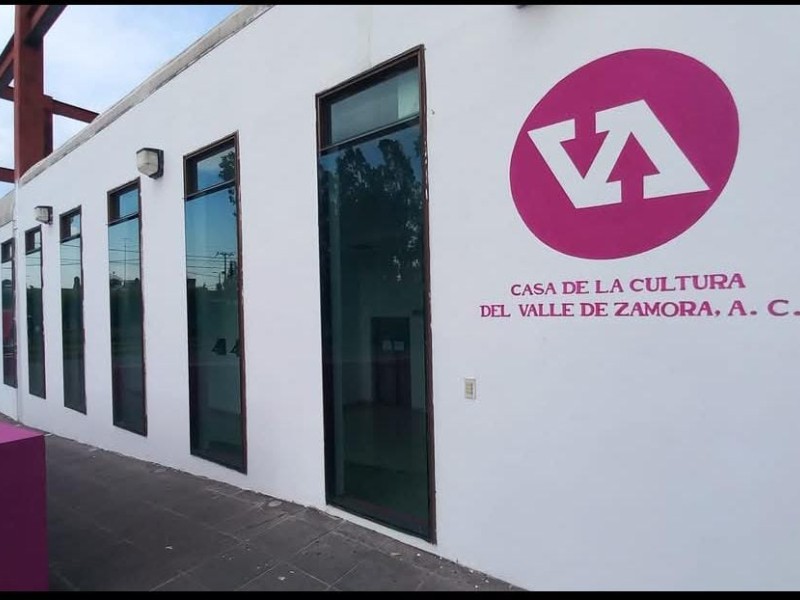 Exposición de Talleres de Verano 2025 en la Casa de la Cultura