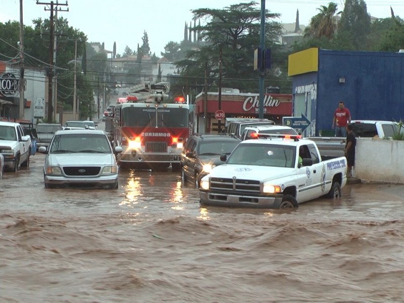 Extremar precauciones por lluvias en Nogales...