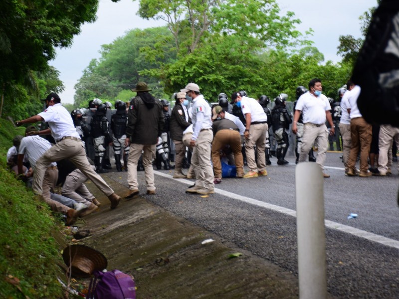 EZLN reprueba política migratoria en Chiapas, denuncian trato inhumano