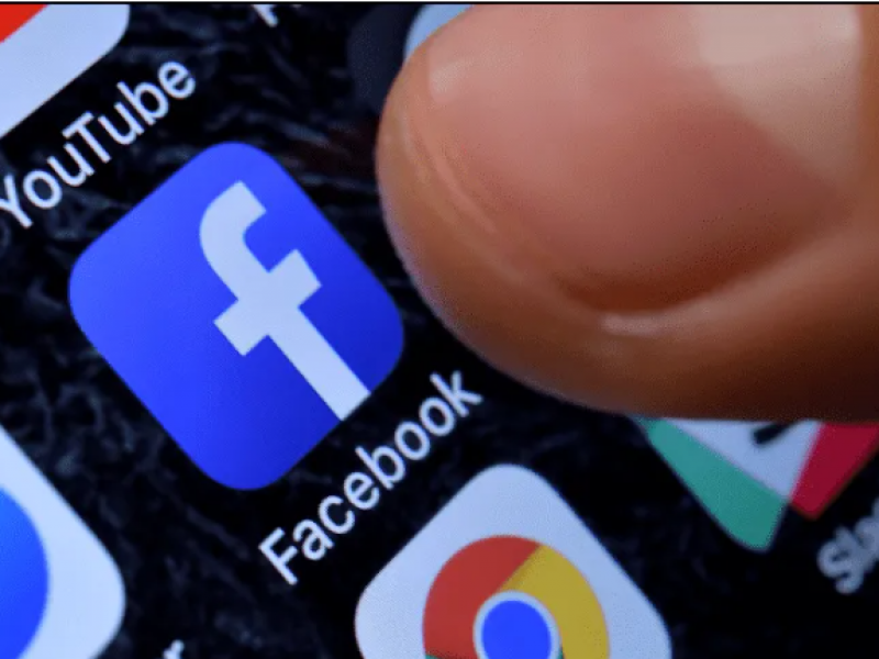 Facebook e Instagram dejan sin servicio a millones