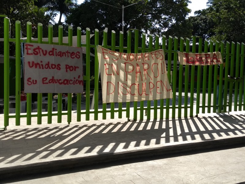 Facultad de artes inició un paro de actividades