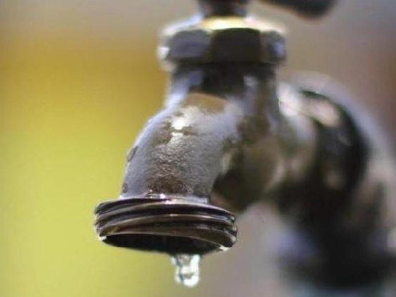 Más de 100 colonias sin agua por falla eléctrica en Los Mochis