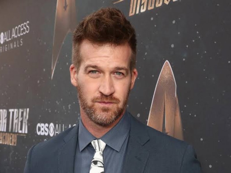 Fallece actor de Captain Marvel y StarTrek, Kenneth Mitchell