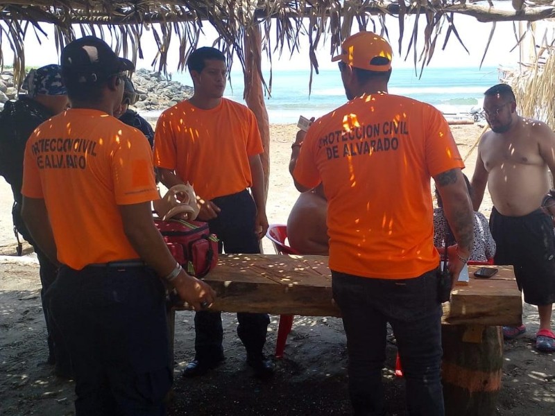 Fallece adulto mayor ahogado en playas de Alvarado