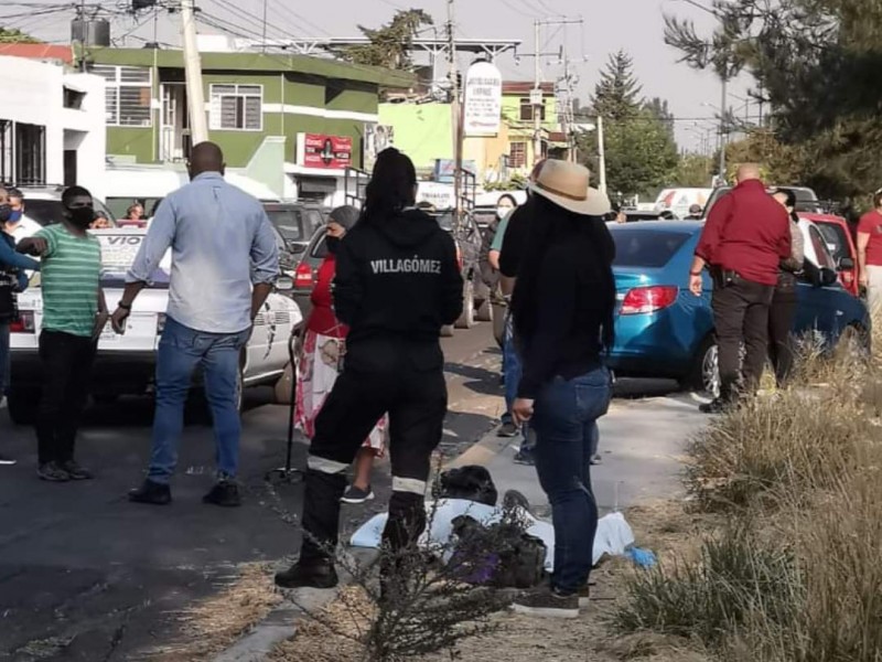 Fallece adulto mayor mientras esperaba segunda dosis de vacuna anticovid