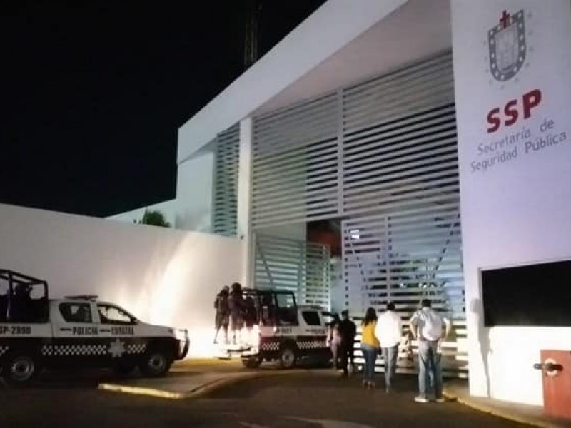 Fallece policia tras riña en C5 de Boca del Río
