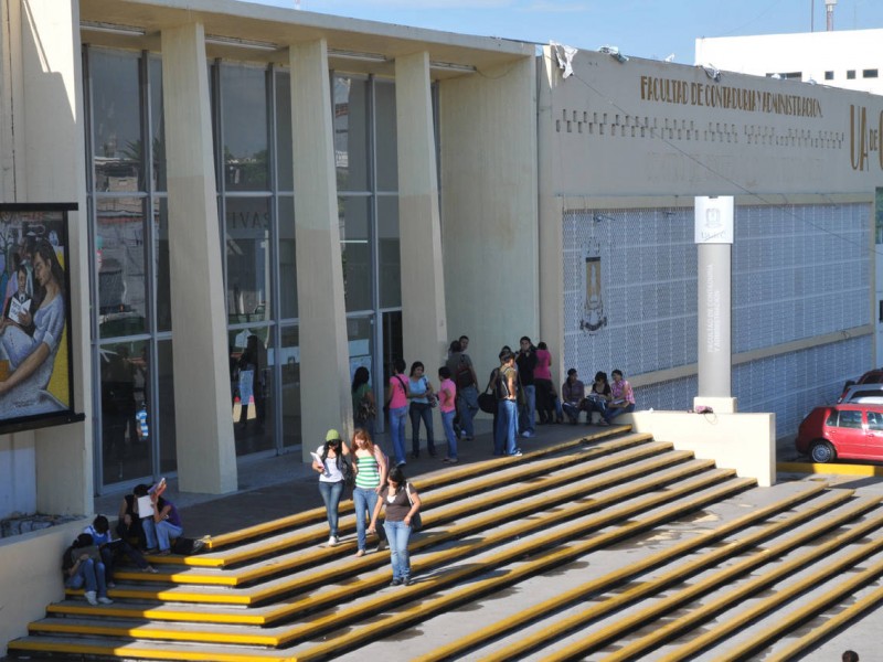 Fallece en su cubículo profesor de la UAdeC