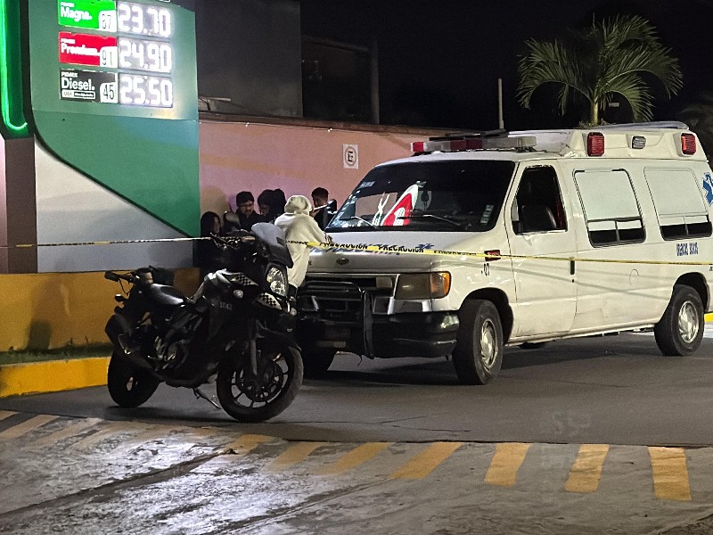 Fallece recién nacido en gasolinera de Xalapa
