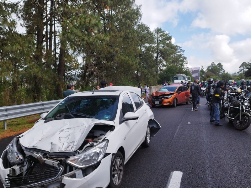 Fallece una persona en carambola, en autopista Mex-Cuernavaca