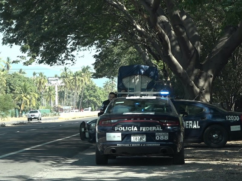 Fallecen dos menores en accidente cerca de Cuyutlán