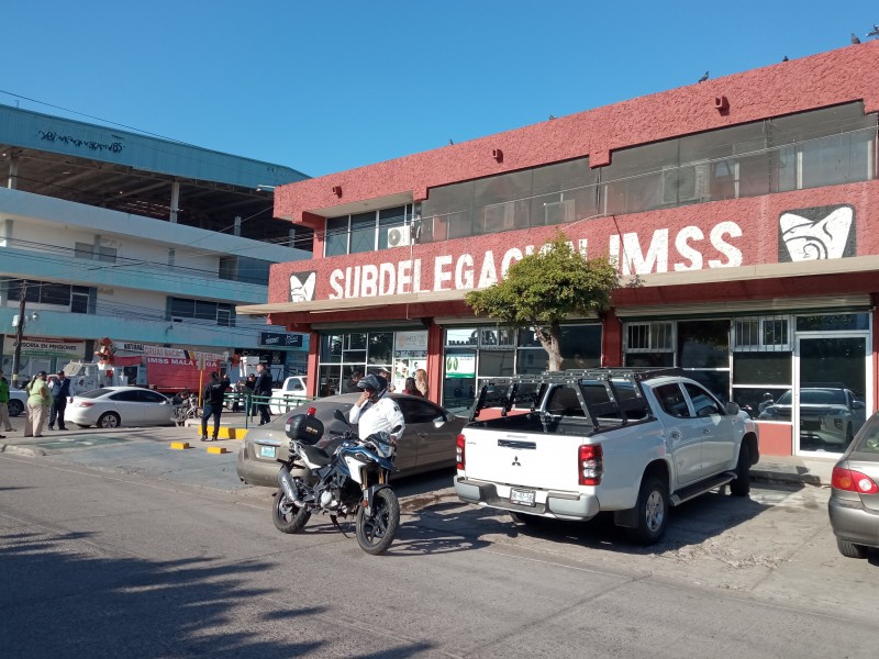 Falsa alarma de explosivo en subdelegación del IMSS