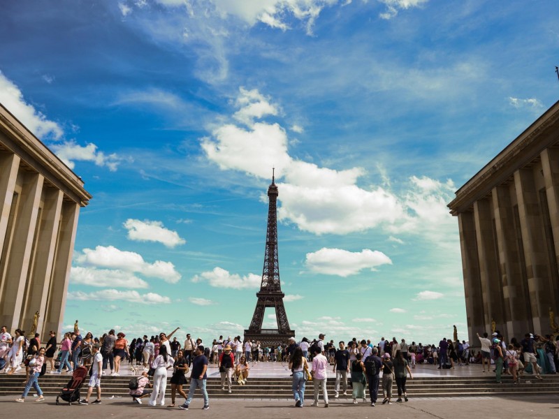 Falsa amenaza de bomba en Torre Eiffel