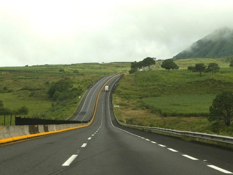 Falta de atención a carreteras federales, deuda del Gobierno federal con Jalisco