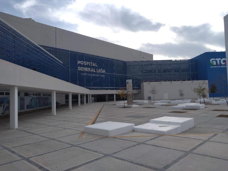 Falta de medicamentos en IMSS e ISSSTE sobrecarga sistema de salud estatal