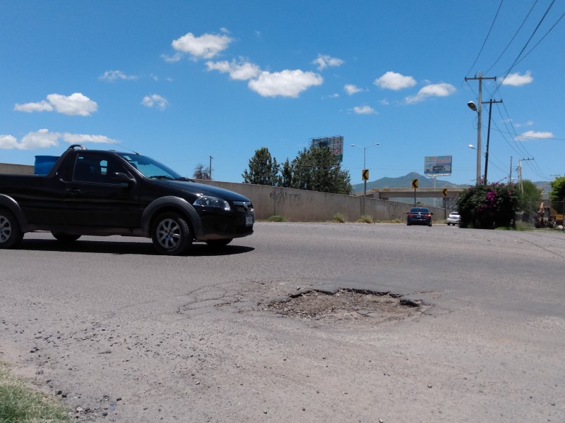 Falta de señalamientos ocasiona accidentes en Silao