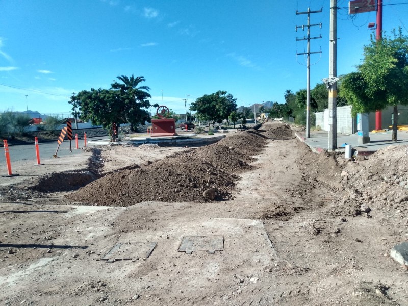 Falta de señalamientos y alumbrado en Punta Arena