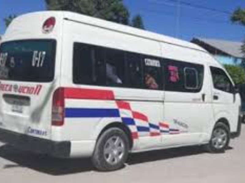 Falta de transporte en San Bartolo Teontepec