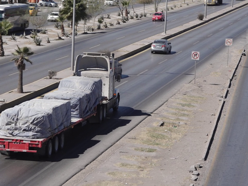 Faltan adecuaciones para sacar transporte pesado del Periférico