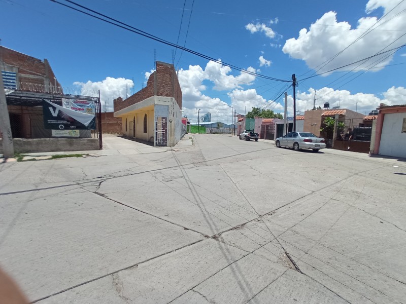Faltan reductores de velocidad en Villas del Guadiana 2