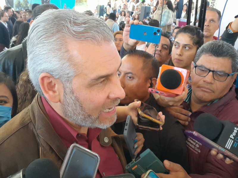 Faltas administrativas y delitos en manifestaciones de normalistas tendrán sanciones:Gobernador