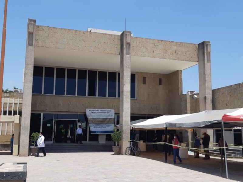 Familiares a paciente en área Covid19, “Échale ganas, te esperamos”