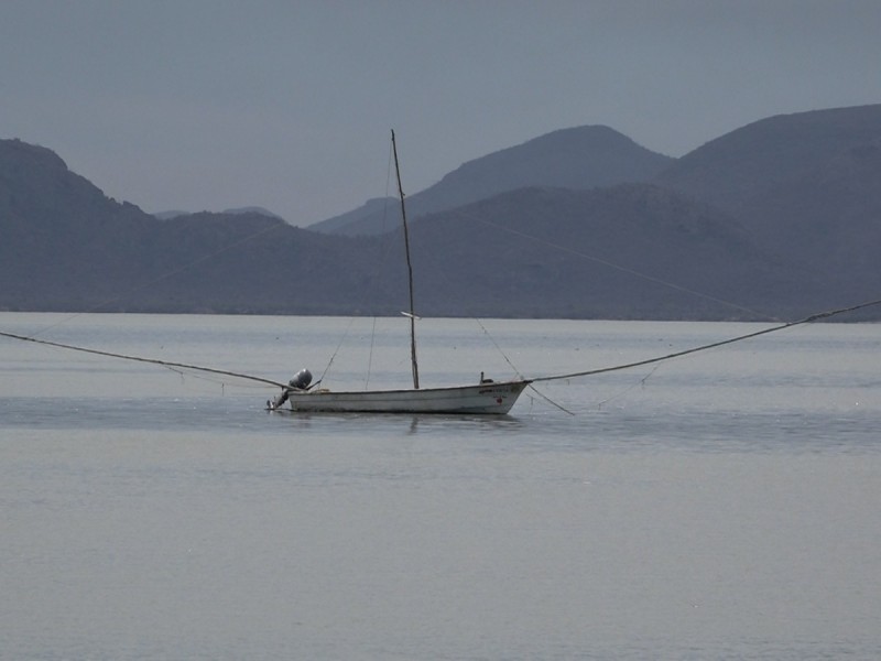 Familiares reciben apoyo para trasladar a pescadores