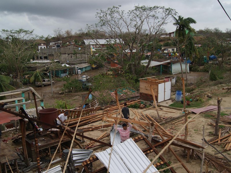 Familias afectadas por huracán Agatha esperan ayuda del Gobierno