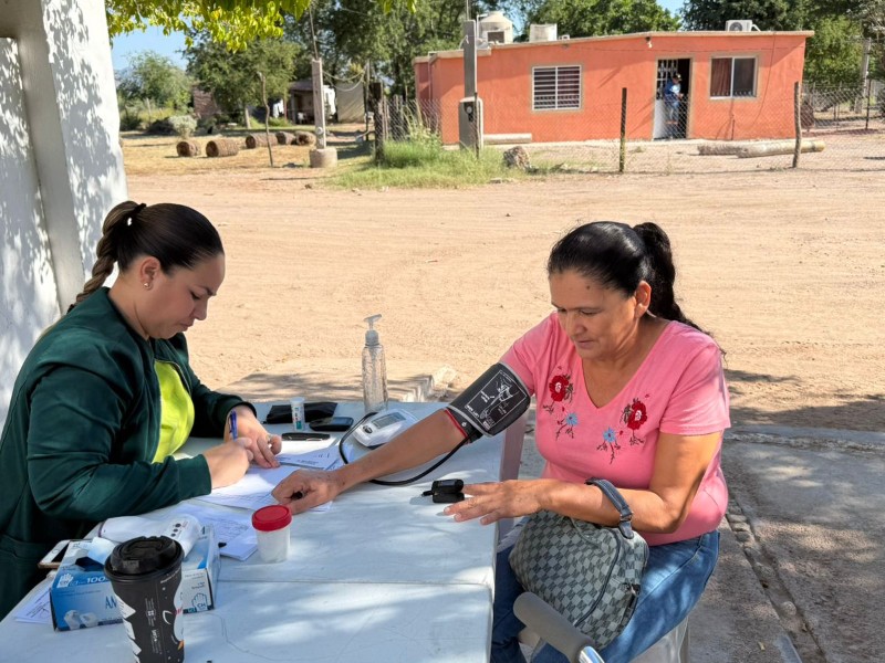 Familias de Santa Clara reciben jornada de salud gratuita