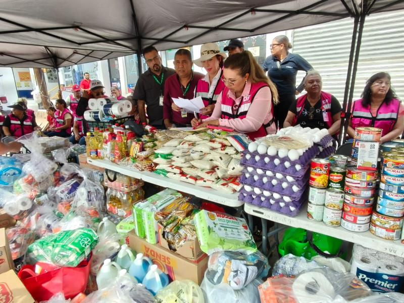 Familias empalmases se solidarizan con afectados por el huracán polo