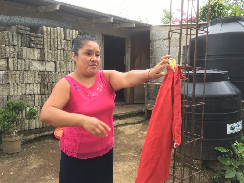 Familias xalapeñas siguen a la espera de ayuda alimentaria