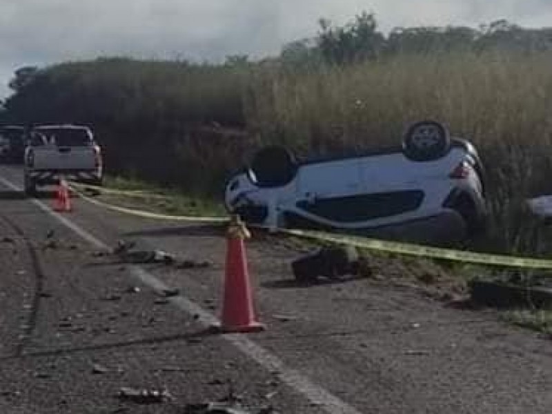 Fatal accidente deja dos muertos en la Ocozocoautla - Arriaga