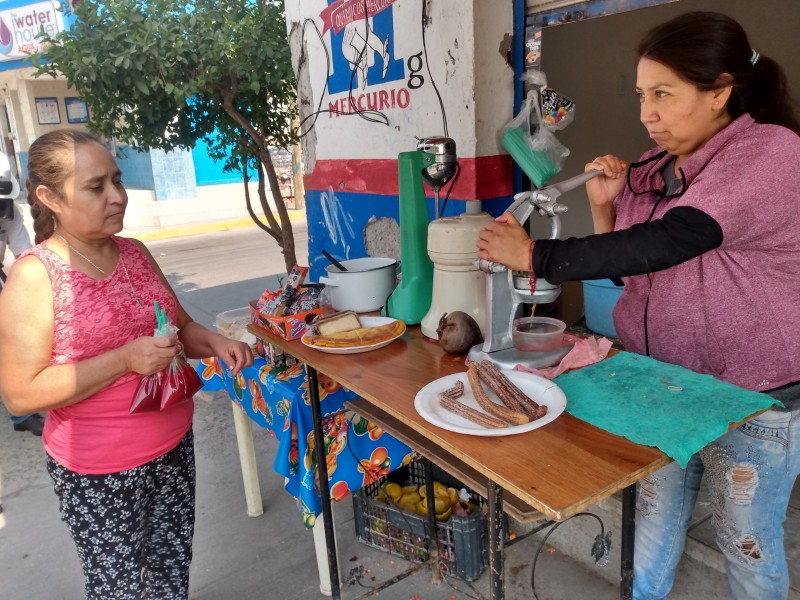 Fátima, ante el desempleo, decidió autoemplearse.