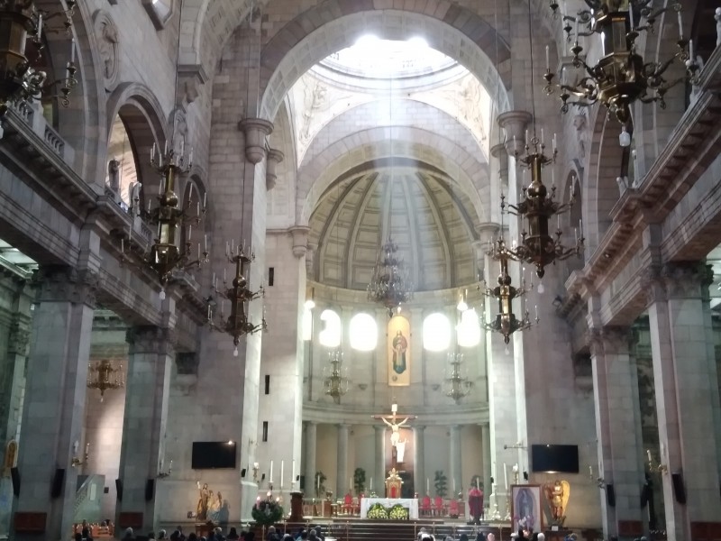 Fecha y hora de misas en la Catedral Toluca