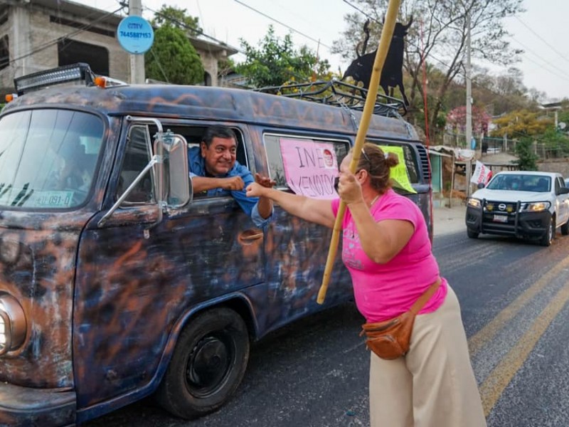 Félix Salgado inicia caravana a la Ciudad de México